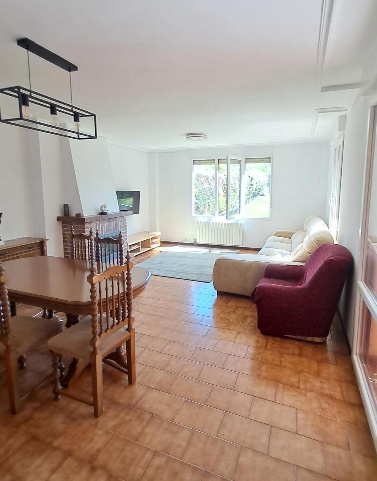 Casa Grande Con Jardin Vila Santa Cruz De Bezana Exterior foto